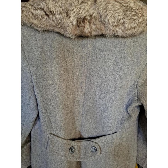 Prime Source Long Double Breasted Wool Coat with Faux‎ Fur Collar - Picture 9 of 9